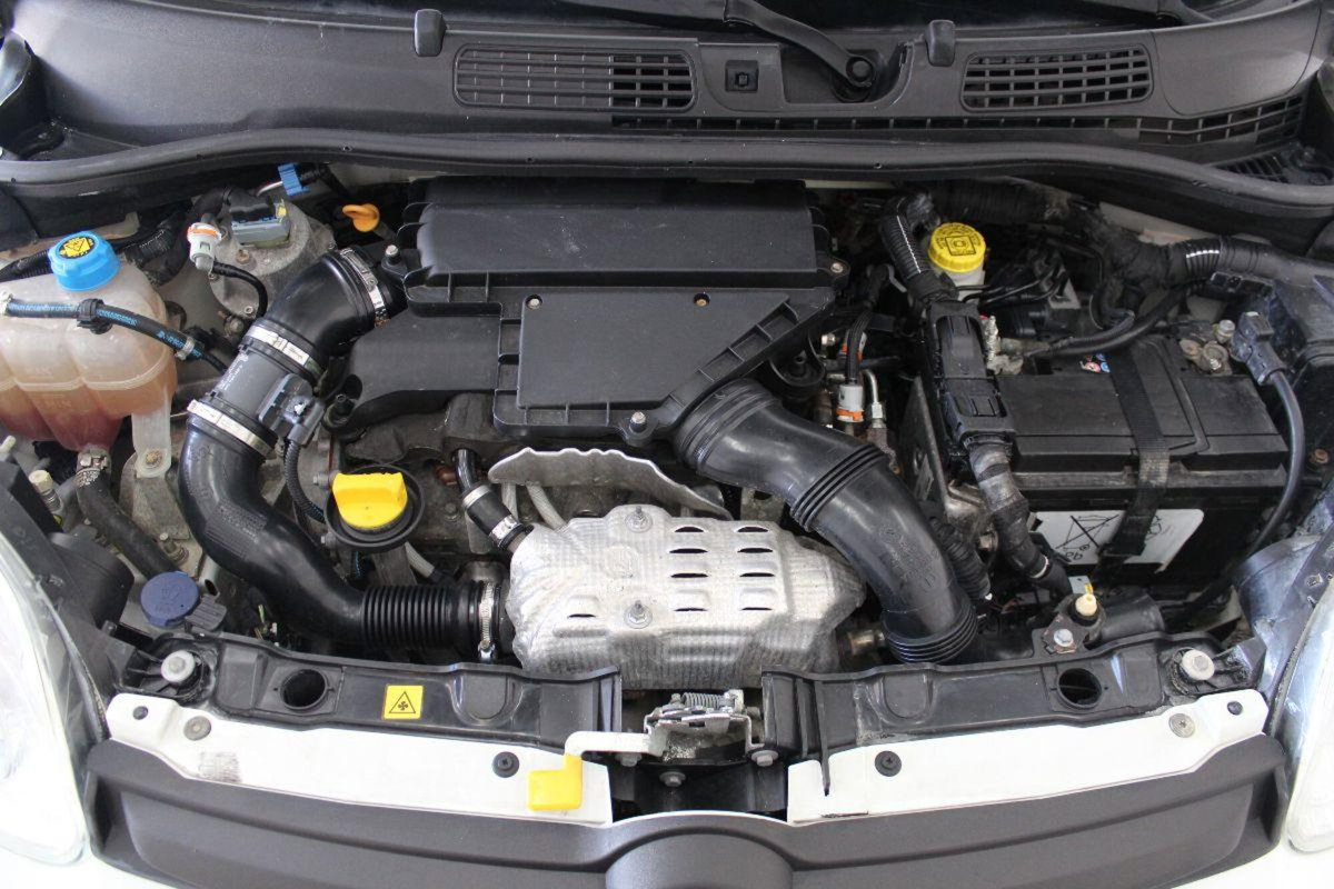 Fiat Panda 1.3 MJT 95 CV S&S Easy (17)