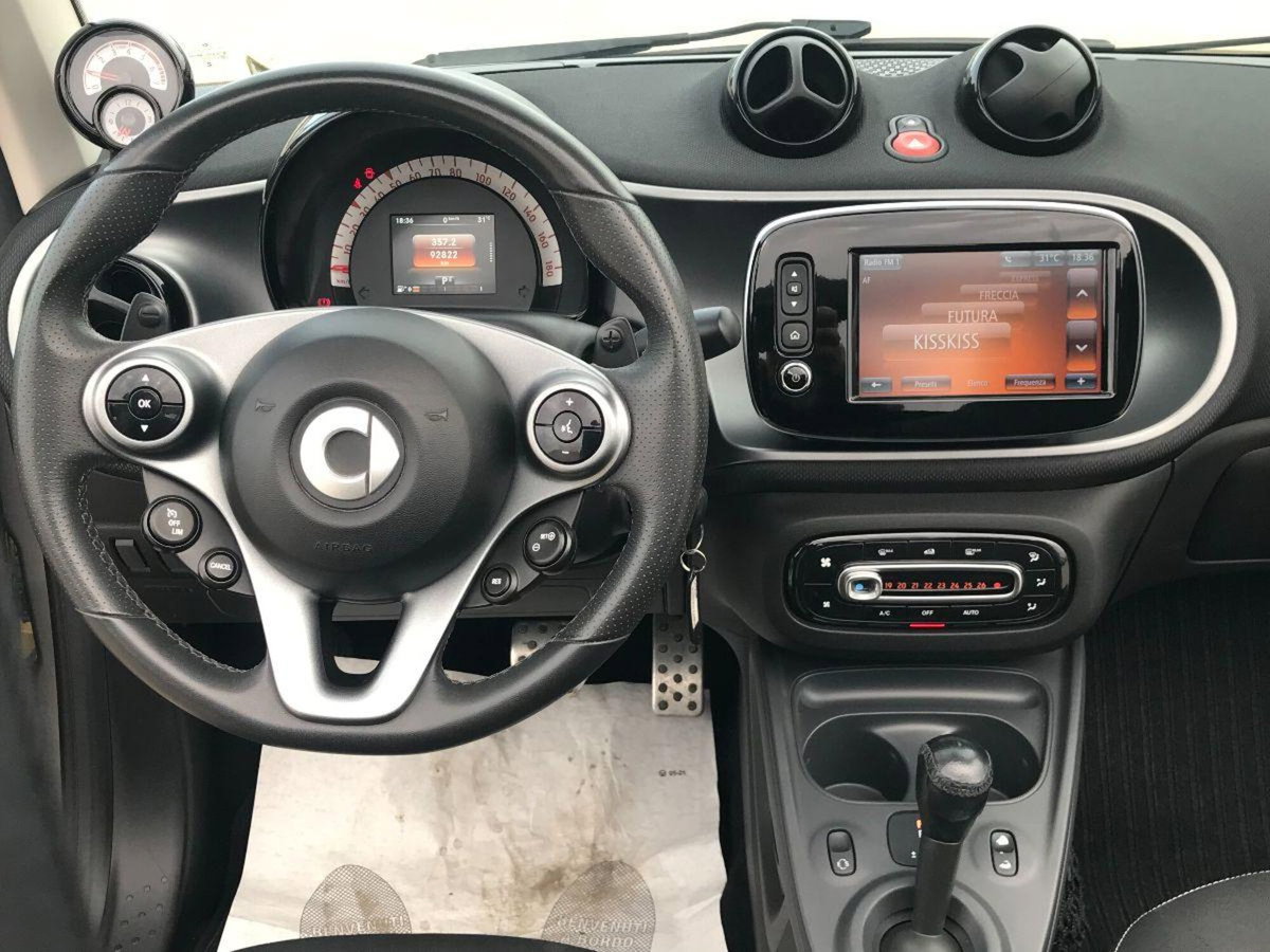 smart Fortwo Cabrio 90 0.9T twinamic cabrio Urbanrunner Passion (15)