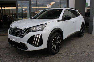 Peugeot 2008 1.2 puretech Allure s&s 130cv eat8 usata