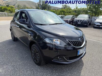 Lancia Ypsilon 1.0 FireFly 5 porte S&S Hybrid Ecochic Gold usata