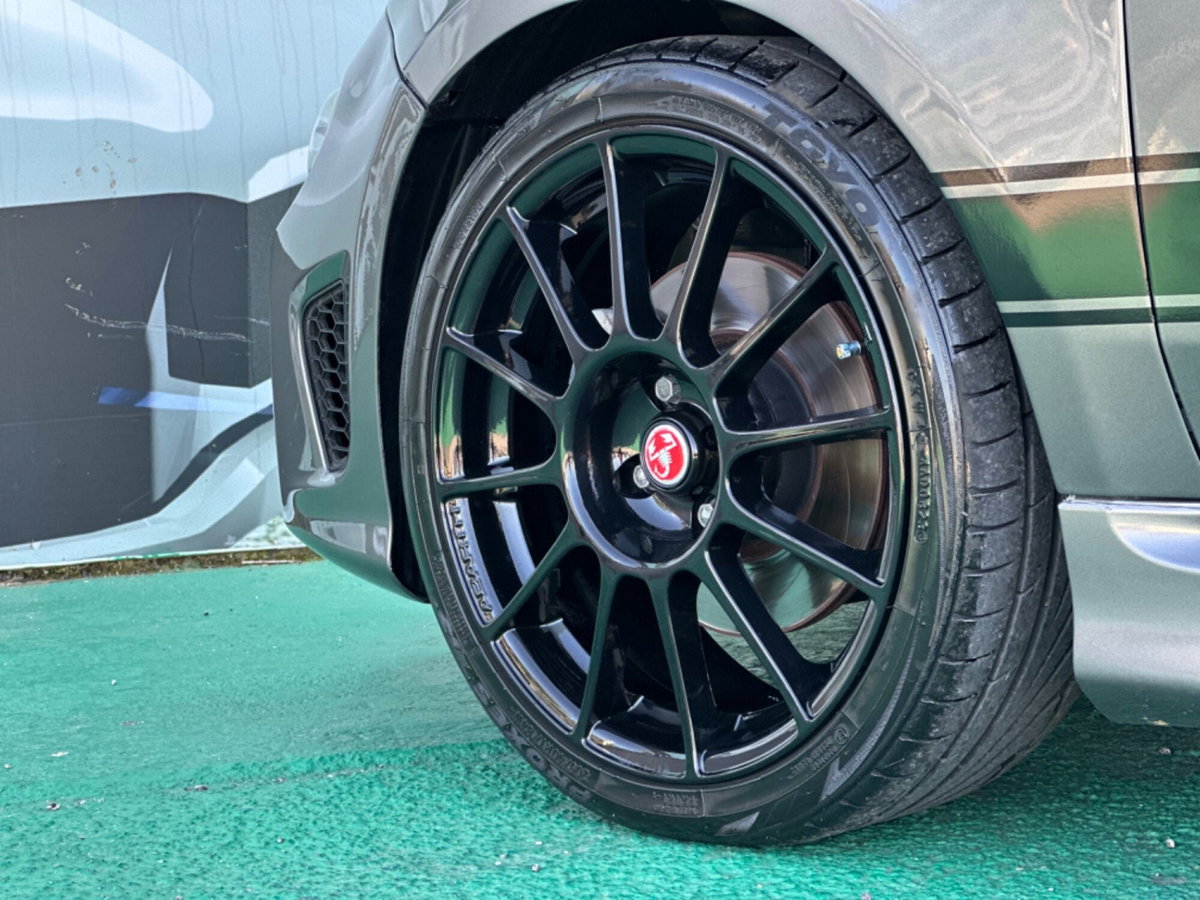 Abarth 595 595 1.4 Turbo T-Jet 140 CV (5)
