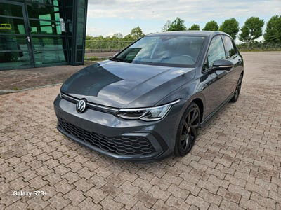 Volkswagen Golf 2.0 TDI 150 CV DSG SCR R-Line usata