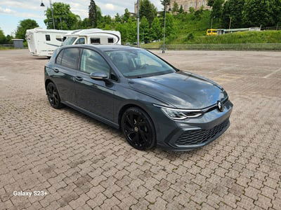 Volkswagen Golf 2.0 TDI 150 CV DSG SCR R-Line usata
