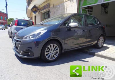 Peugeot 208 HDi 68 CV 5 porte Allure