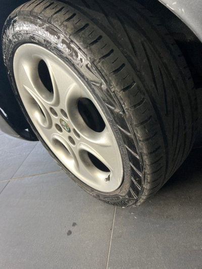 Alfa Romeo 166 2.4 JTD M-JET 20V cat Distinctive (15)