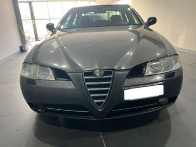 Alfa Romeo 166 2.4 JTD M-JET 20V cat Distinctive (2)