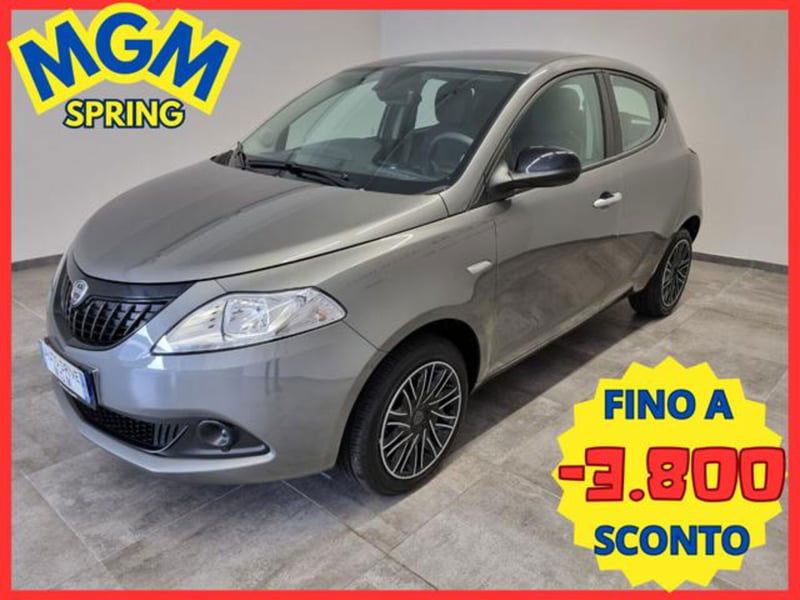 Lancia Ypsilon 1.0 FireFly 5 porte S&S Hybrid Gold Plus