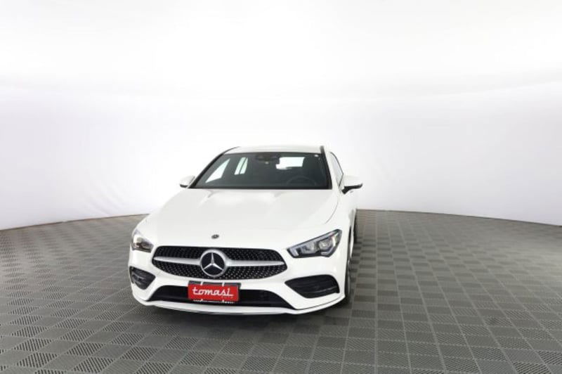 Mercedes-Benz CLA Shooting Brake 200 d Automatic 4Matic Shooting Brake Premium