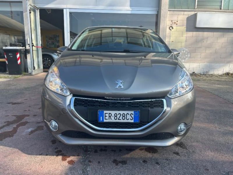 Peugeot 208 VTi 82 CV 5 porte Allure