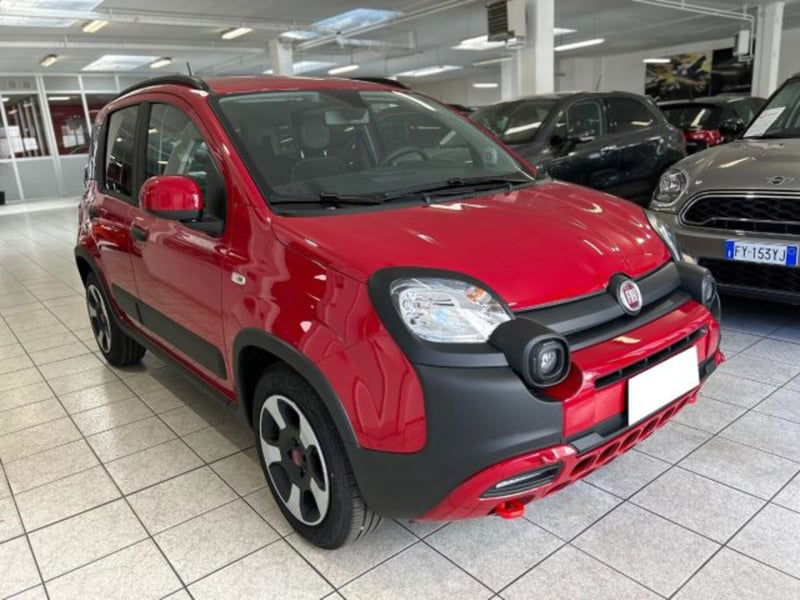 Fiat Panda Cross 1.0 firefly hybrid Cross s&s 70cv 5p.ti