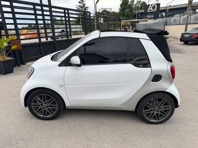 smart Fortwo Cabrio 70 1.0 twinamic cabrio Passion usata