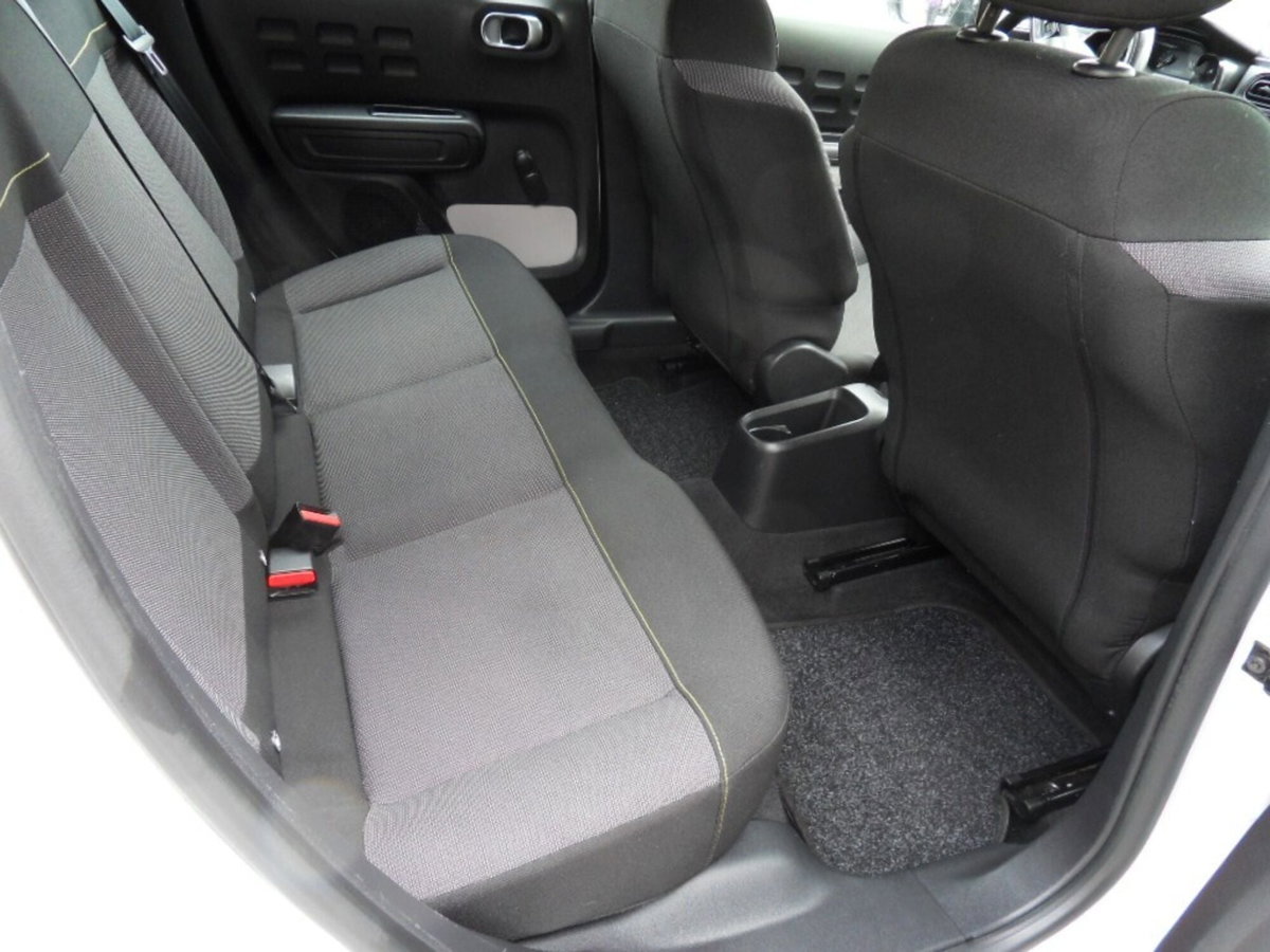 Citroen C3 BlueHDi 100 S&S Shine (10)