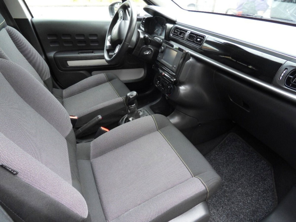 Citroen C3 BlueHDi 100 S&S Shine (11)