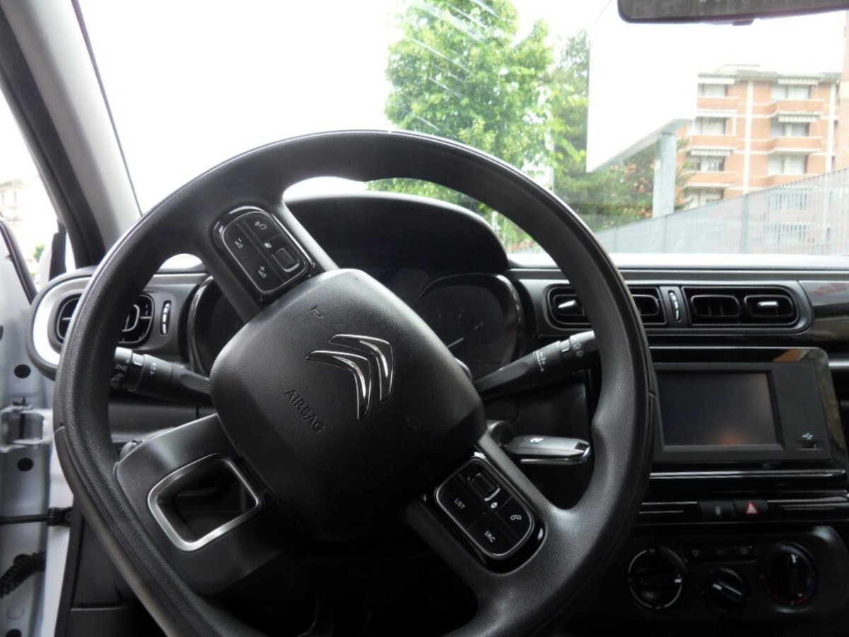 Citroen C3 BlueHDi 100 S&S Shine (3)