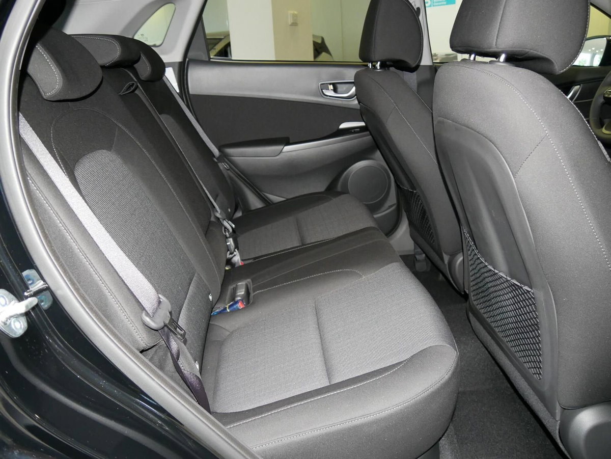 Hyundai Kona 1.6 t-gdi Exellence 2wd 138cv dct (7)