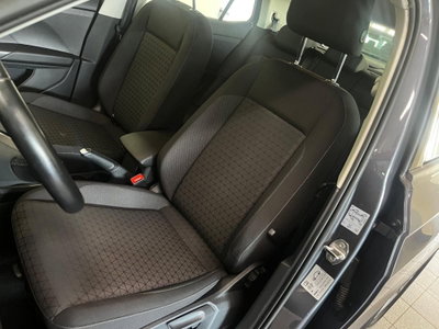 Volkswagen T-Cross 1.0 TSI Style BMT (13)