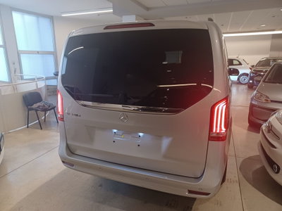 Mercedes-Benz Classe V Long 300 d Exclusive auto (6)