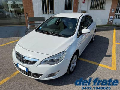 Opel Astra 1.4 100CV 5 porte Cosmo usata