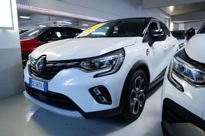 Renault Captur Plug-in Hybrid E-Tech 160 CV Intens usata