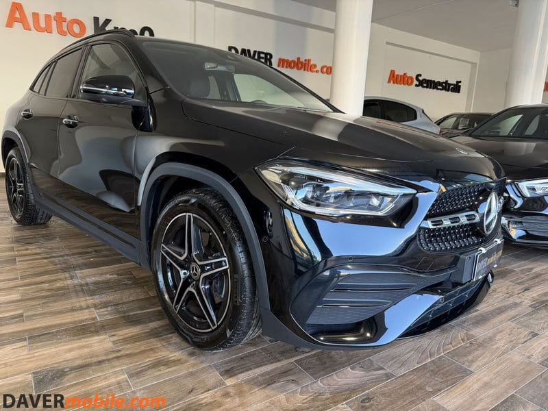 Mercedes-Benz GLA SUV 200 d Automatic Premium