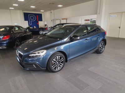 Volvo V40 Cross Country D2 usata