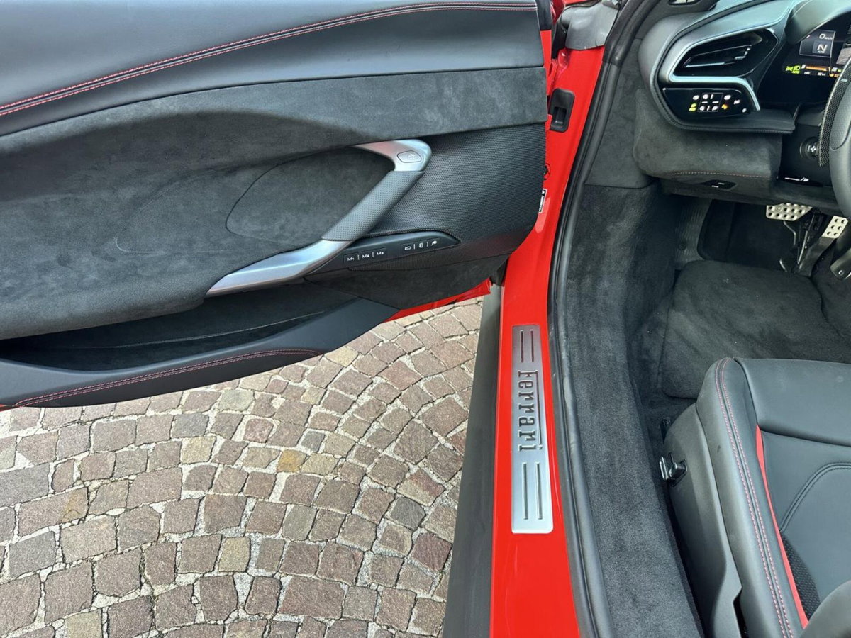 Ferrari 296 Spider 3.0 GTS (17)