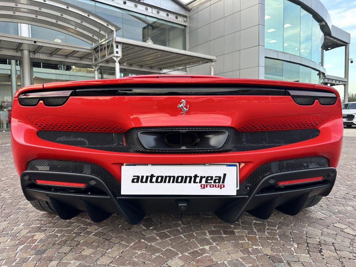 Ferrari 296 Spider 3.0 GTS (2)