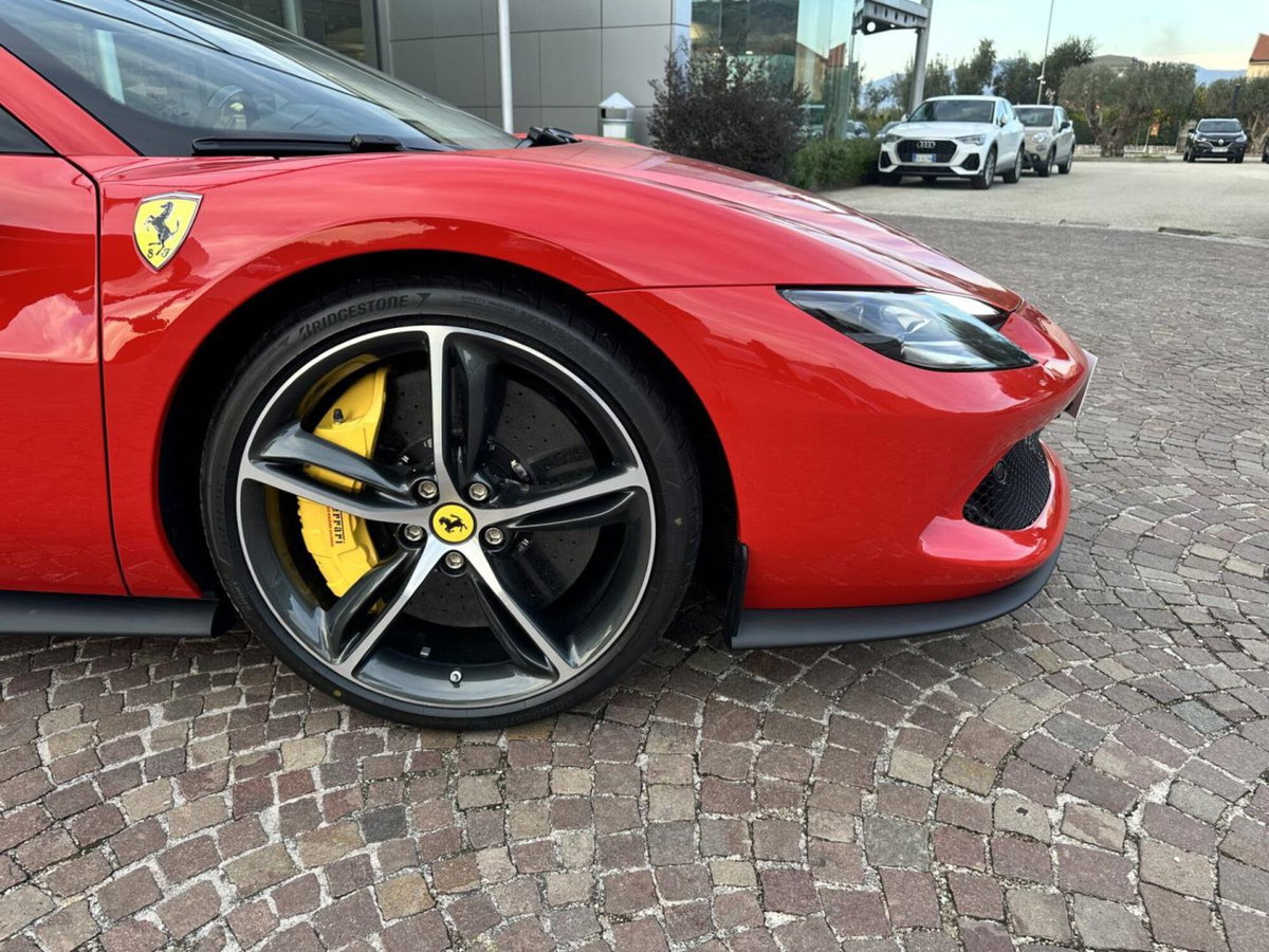 Ferrari 296 Spider 3.0 GTS (7)