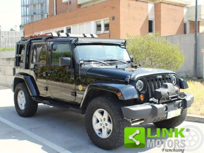 Jeep Wrangler Unlimited 2.8 CRD Sahara usata