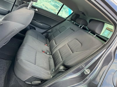Kia Sportage 1.7 CRDI 2WD Cool (11)