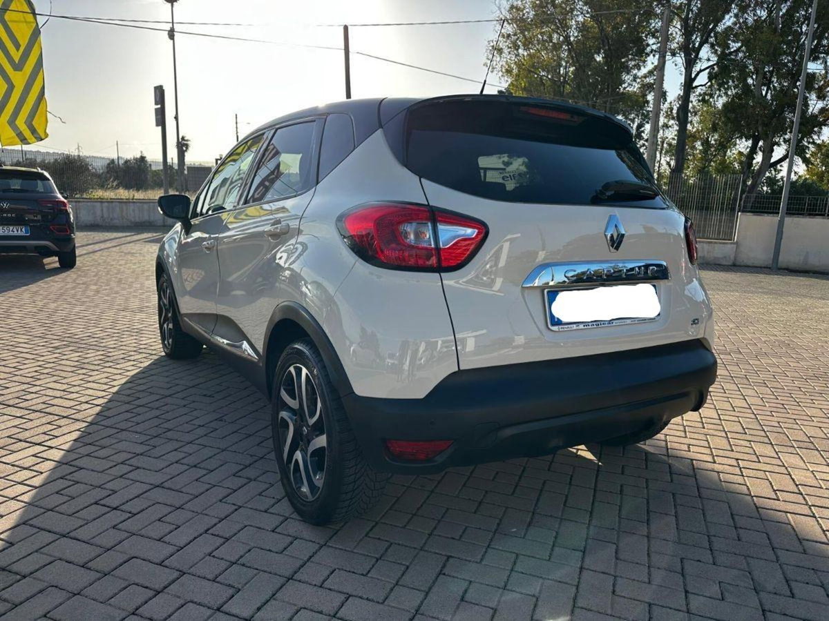 Renault Captur 1.5 dCi 8V 90 CV EDC Start&Stop Energy R-Link (6)