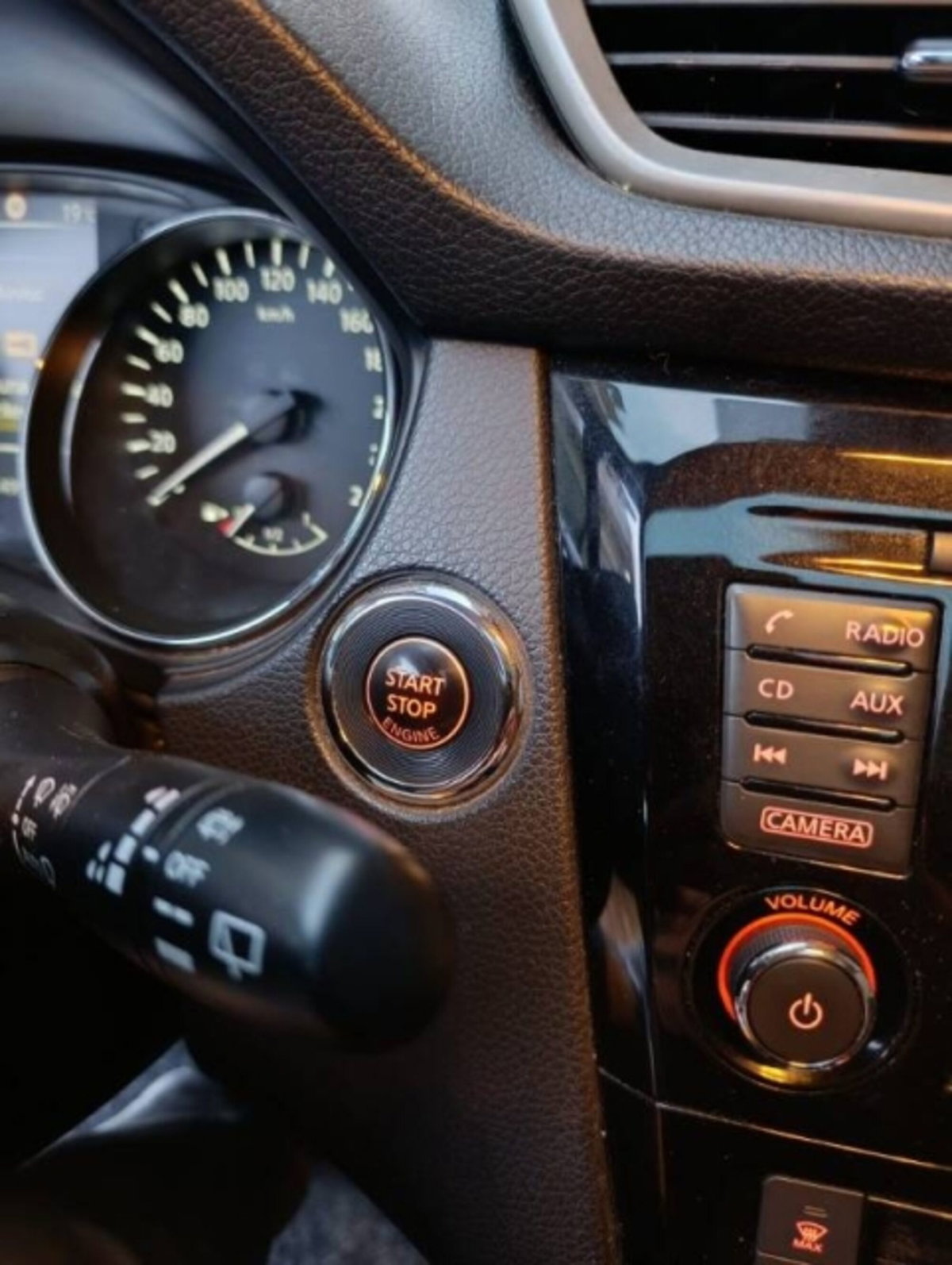 Nissan Qashqai 1.6 dCi 2WD N-Connecta (7)