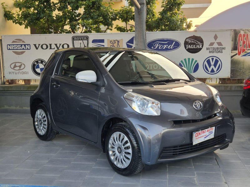 Toyota iQ 1.0 CVT Trend