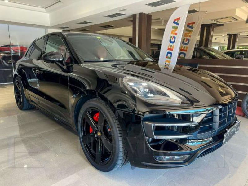 Porsche Macan Turbo Performance