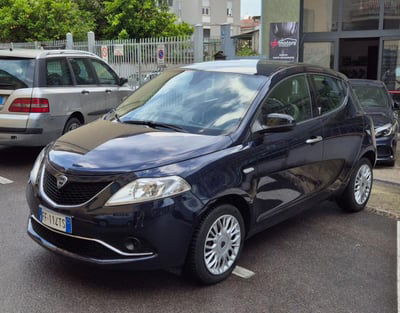 Lancia Ypsilon 1.2 69 CV 5 porte Gold usata
