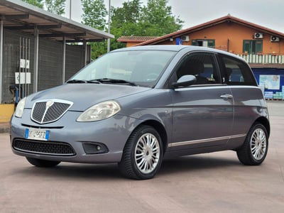 Lancia Ypsilon 1.2 Argento usata