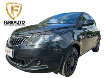 Lancia Ypsilon 1.0 FireFly 5 porte S&S Hybrid Gold Plus usata
