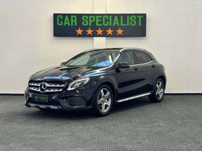 Mercedes-Benz GLA SUV 200 Premium