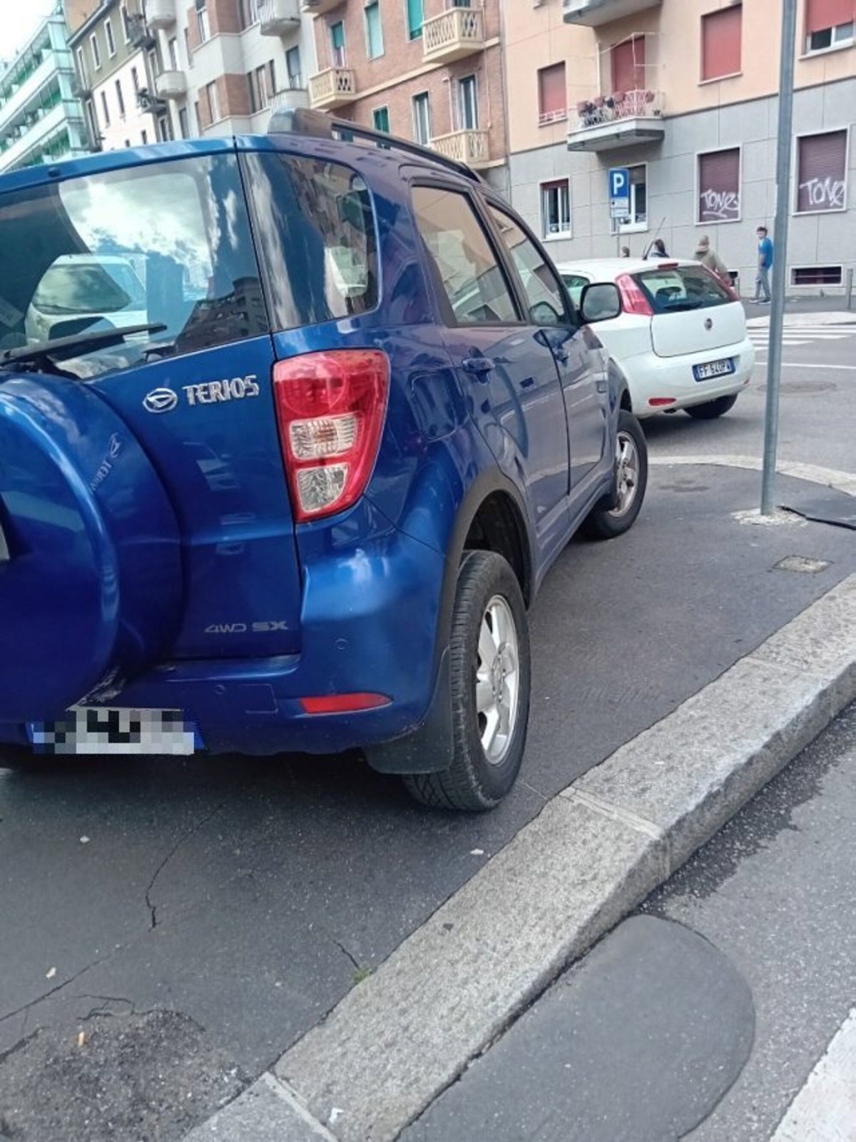 Daihatsu Terios 1.5 4WD SX Green Powered (5)
