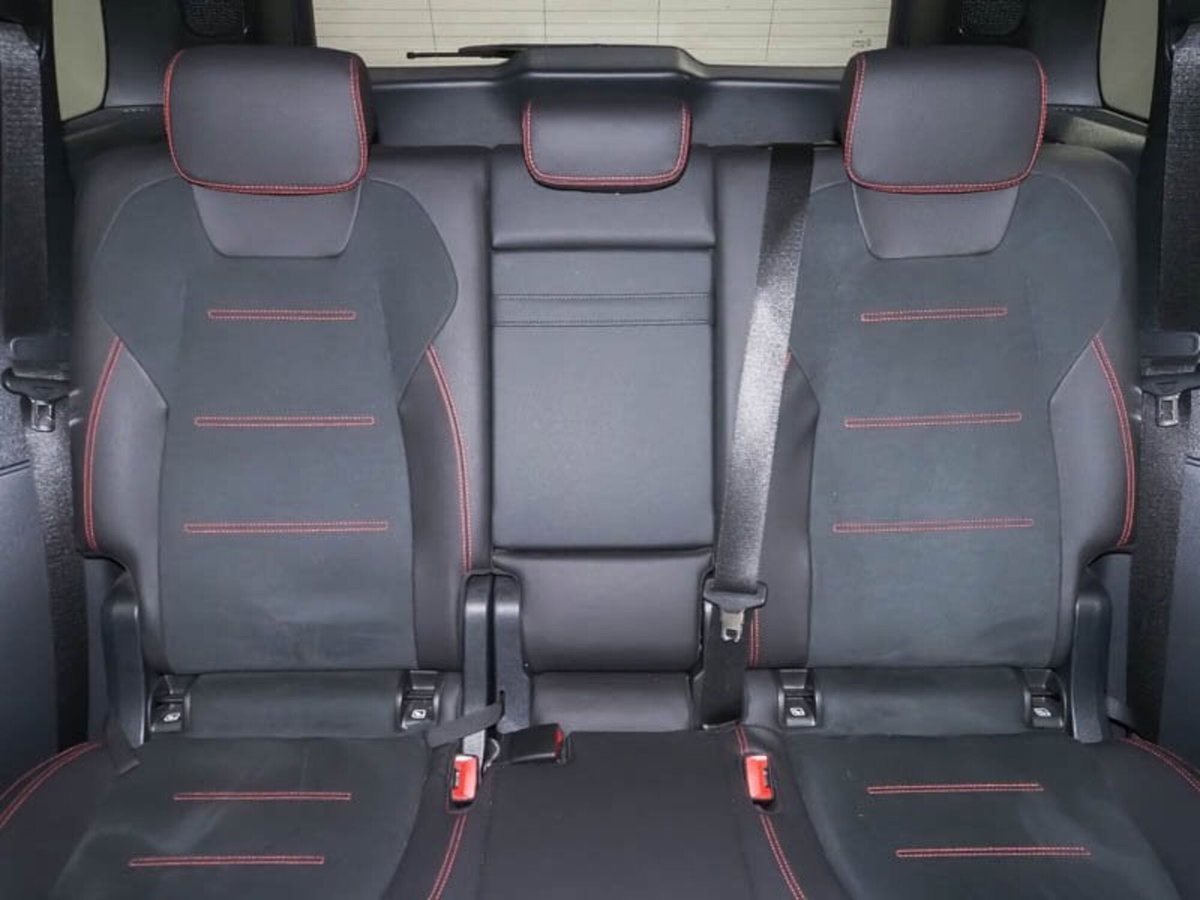Mercedes-Benz GLB 200 d AMG Line Premium auto (9)