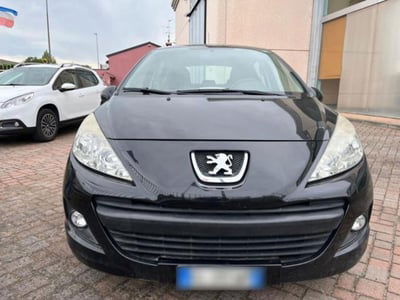 Peugeot 207 8V 75CV 5p. Active usata