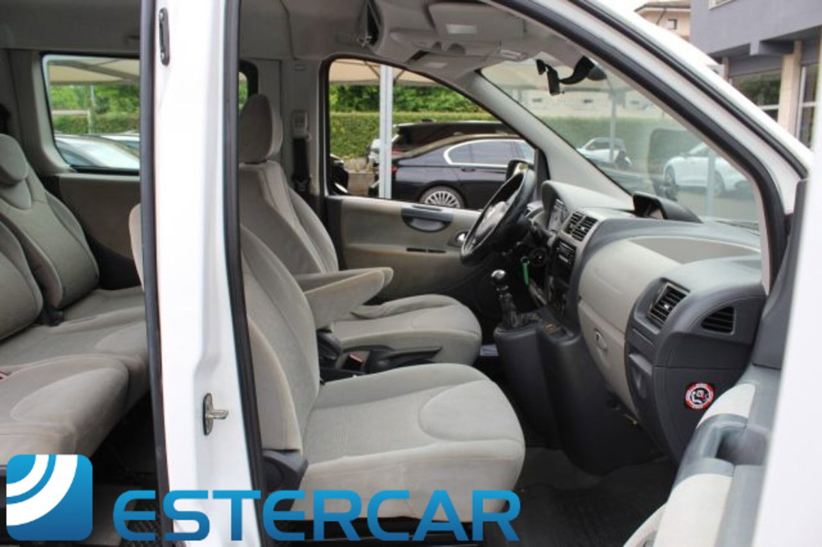 Fiat Scudo Furgone 2.0 MJT/130 PL-TN Furgone Vetrato 12q. Comfort (17)