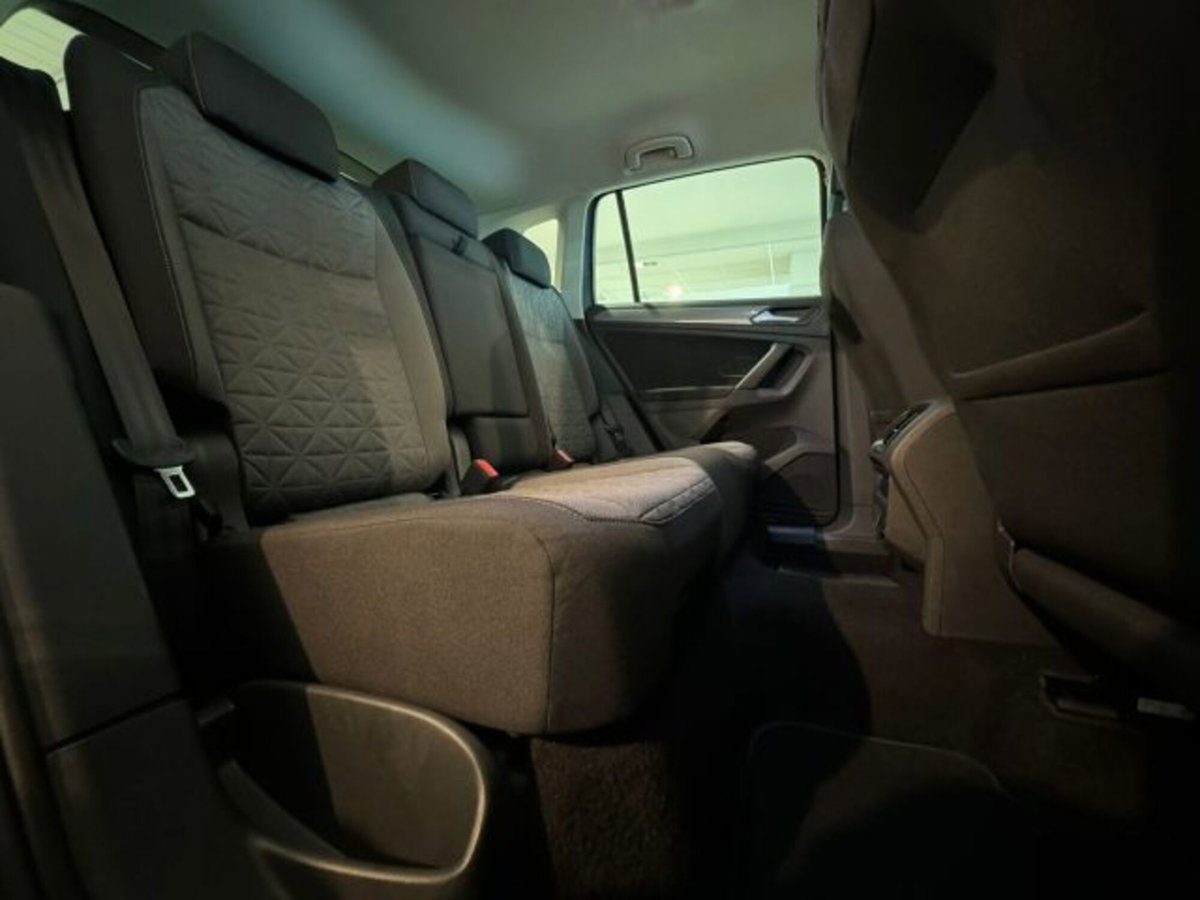 Volkswagen Tiguan Allspace 2.0 tdi R-Line 150cv dsg (14)