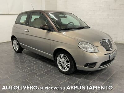 Lancia Ypsilon 1.2 69 CV Argento usata