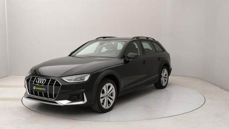 Audi A4 Allroad Allroad 40 2.0 tdi mhev Identity Contrast quattro 204cv s-tronic