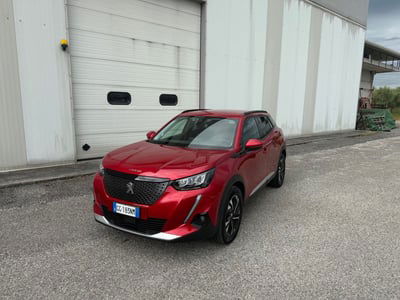 Peugeot 2008 BlueHDi 110 S&S Allure Pack usata