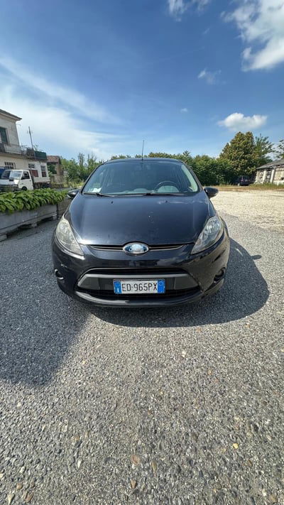 Ford Fiesta 1.4 5 porte Bz.- GPL Titanium usata