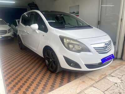 Opel Meriva 1.7 CDTI 110CV b-color Panoramic usata