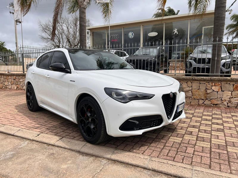 Alfa Romeo Stelvio Stelvio 2.2 Turbodiesel 180 CV AT8 RWD Super