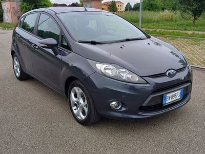 Ford Fiesta 1.4 TDCi 70CV 5 porte Titanium usata